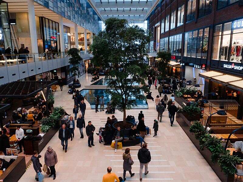 stores inside a mall